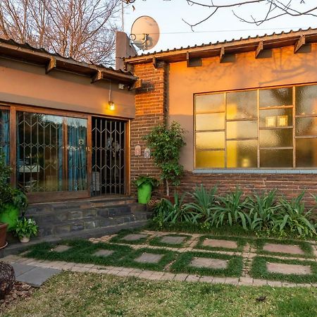 Aberfeldy Bed & Breakfast Midrand Ngoại thất bức ảnh